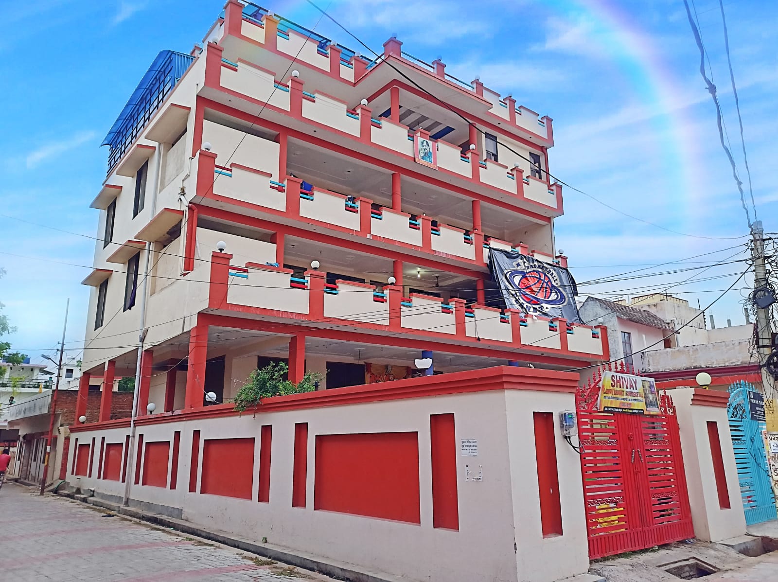 WhatsApp Image 2025-03-31 at 18.18.10 (1)