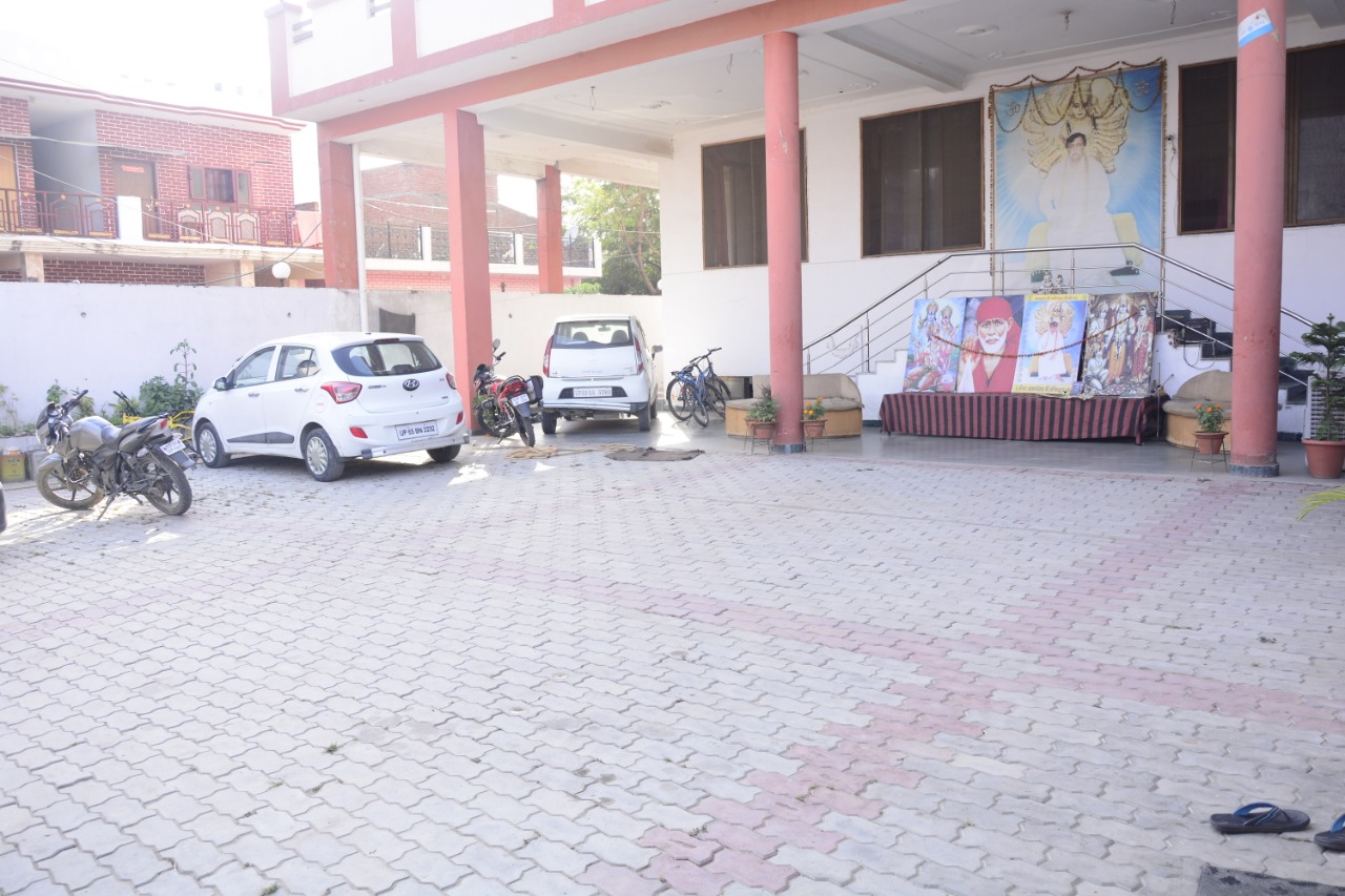 WhatsApp Image 2025-03-31 at 18.18.10